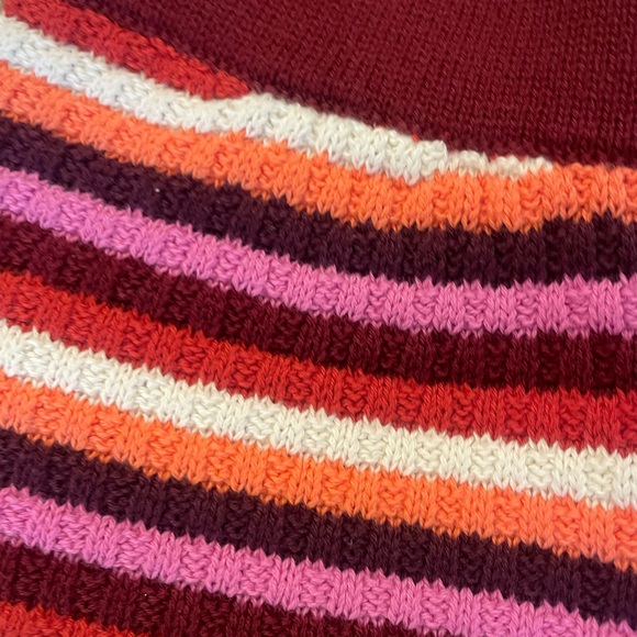 Sezane Eliam Shorts. Striped Knit. Size Small. Burgundy white orange red pink - Picture 6 of 9